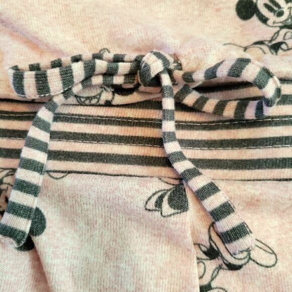 EC DISNEY MICKEY MOUSE AND MINNIE MOUSE PAJAMA SET W/ POCKETS SZ.S - Picture 4 of 7